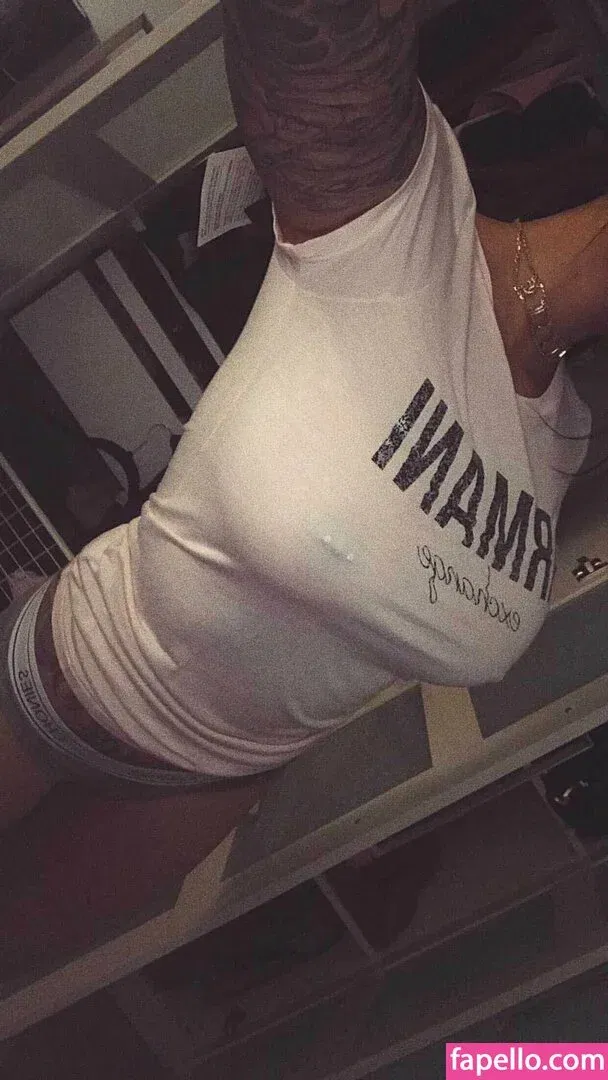 Kuzu_v0 Onlyfans Photo Gallery 