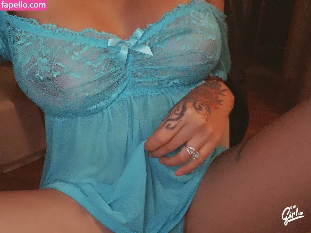 Kuzu_v0 Onlyfans Photo Gallery 