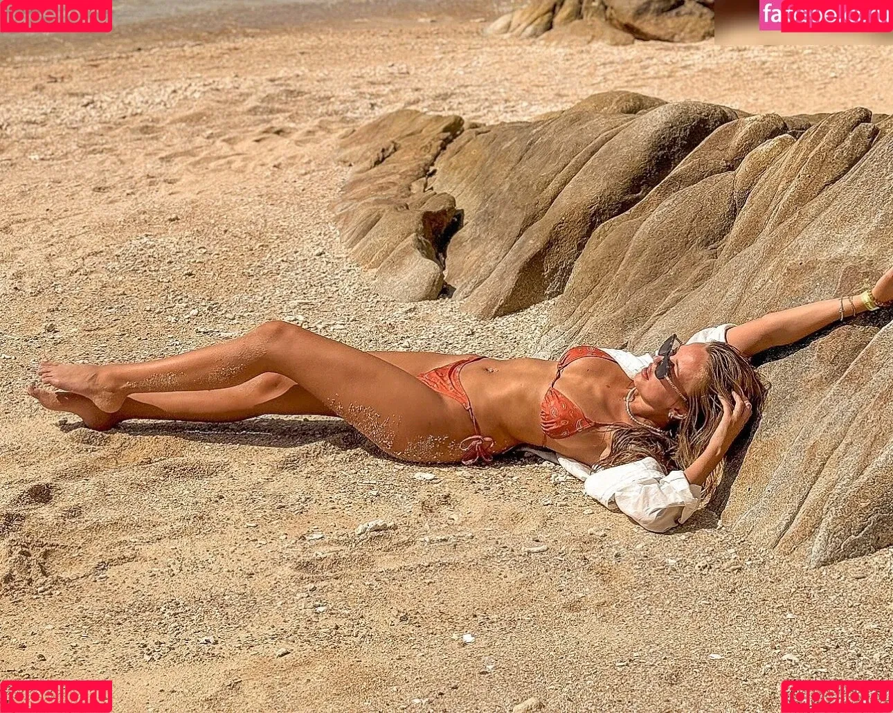 Lourene Gollatz Onlyfans Photo Gallery 