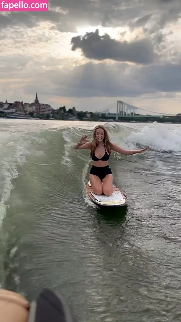 Lourene Gollatz Onlyfans Photo Gallery 