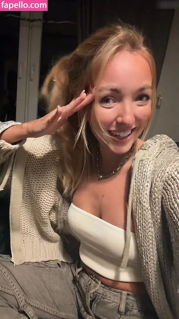 Lourene Gollatz Onlyfans Photo Gallery 