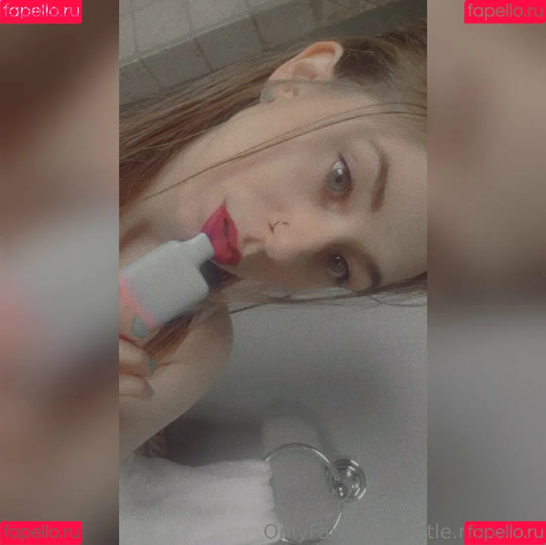 little.miss.zee Onlyfans Photo Gallery 