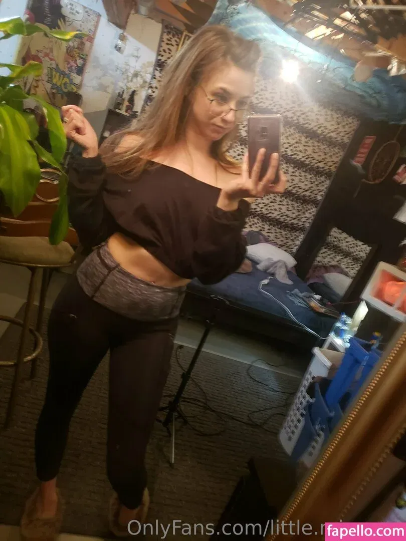 little.miss.zee Onlyfans Photo Gallery 