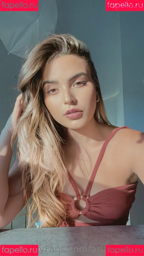 arianavanx Onlyfans Photo Gallery 