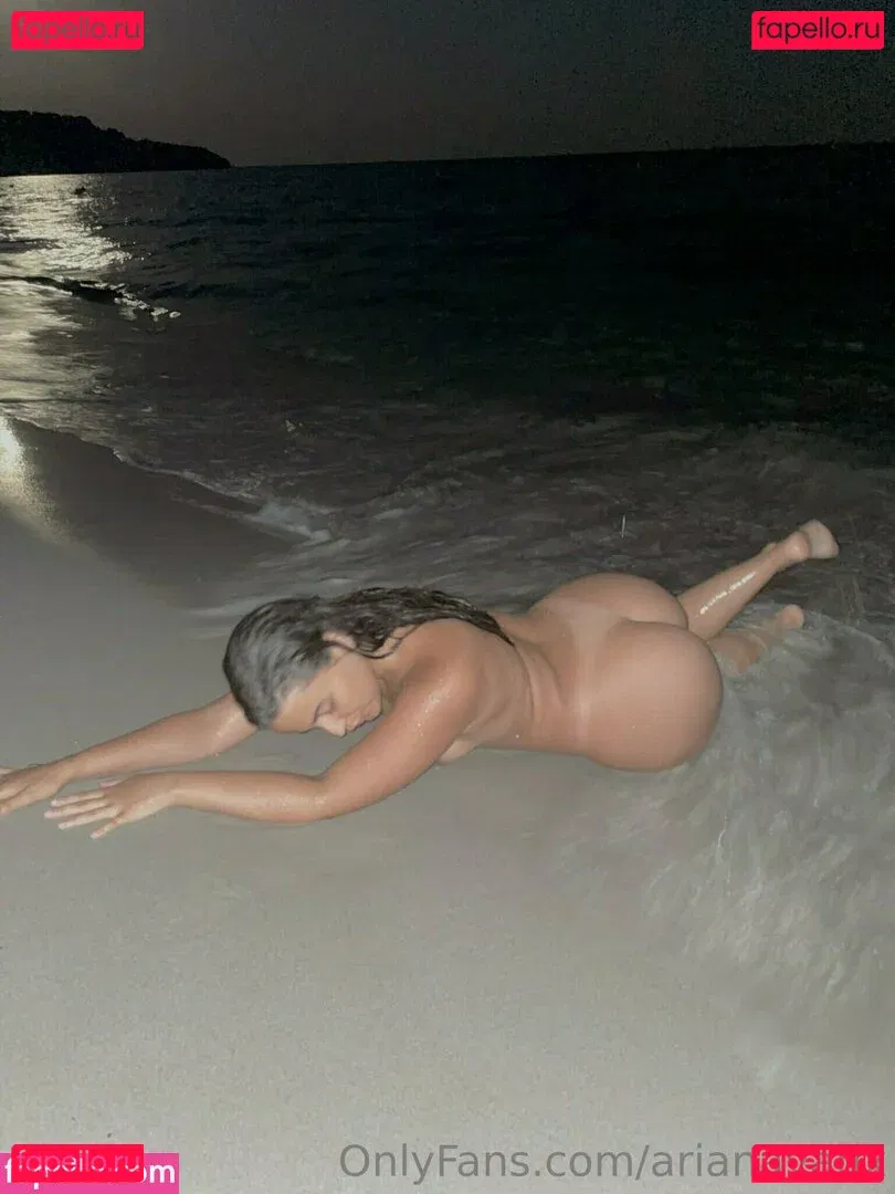 arianavanx Onlyfans Photo Gallery 