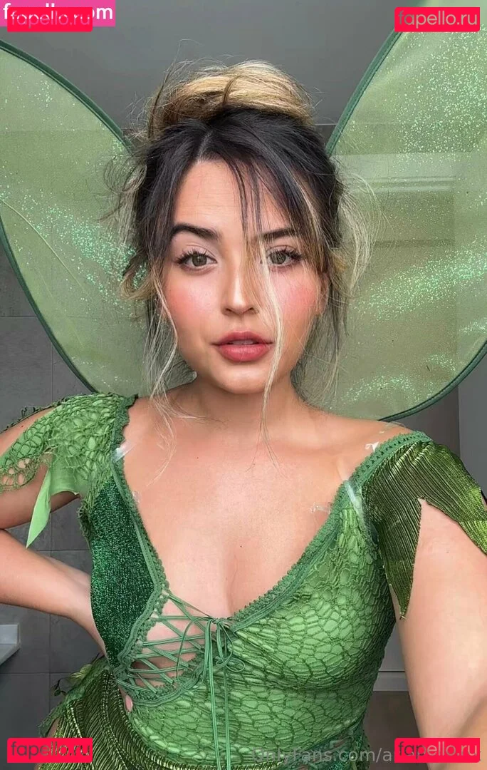 arianavanx Onlyfans Photo Gallery 