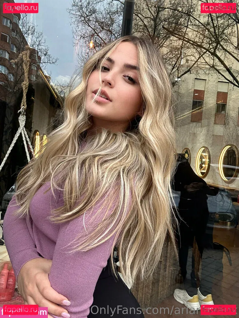 arianavanx Onlyfans Photo Gallery 