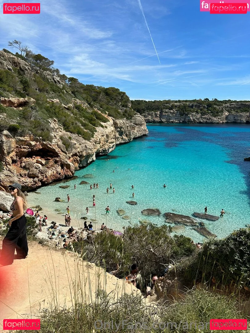 arianavanx Onlyfans Photo Gallery 