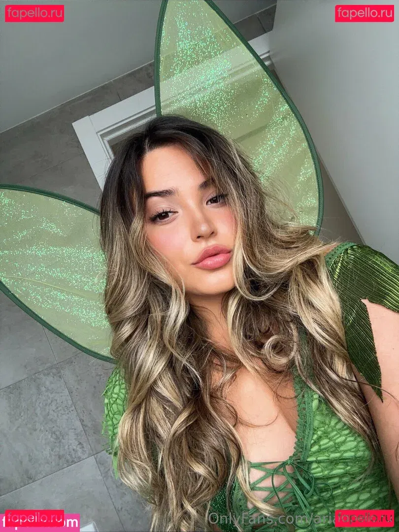 arianavanx Onlyfans Photo Gallery 