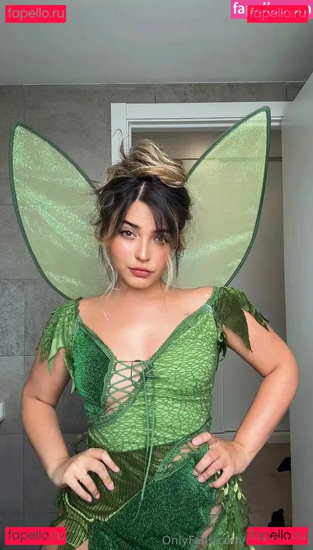 arianavanx Onlyfans Photo Gallery 