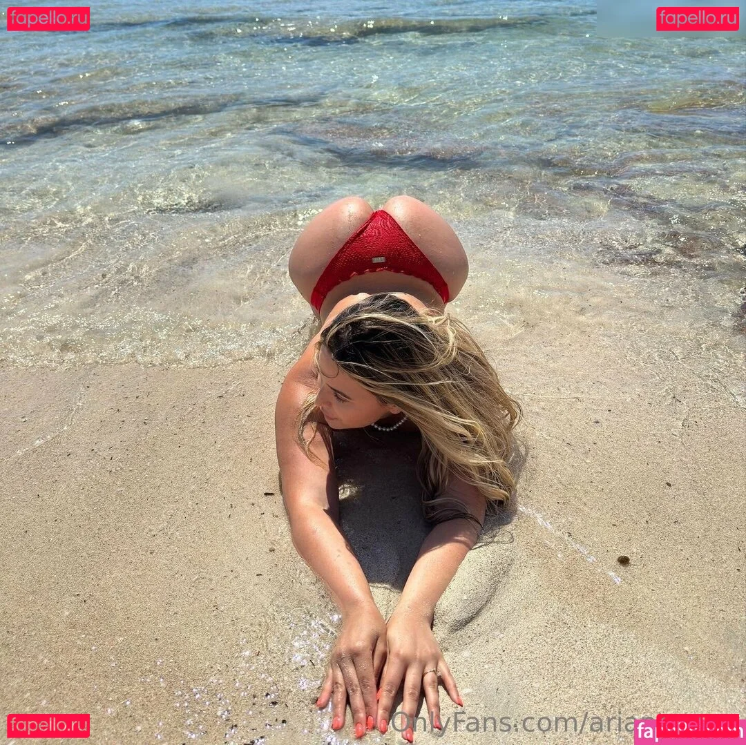 arianavanx Onlyfans Photo Gallery 