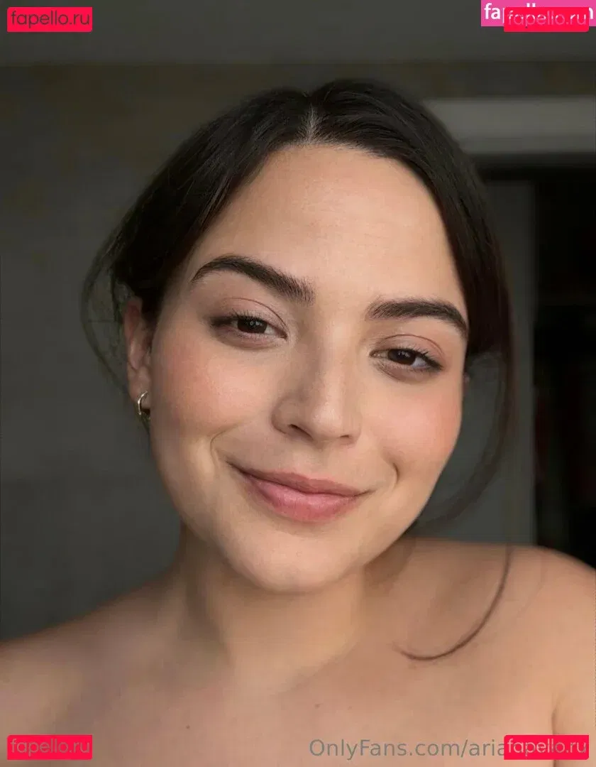 arianavanx Onlyfans Photo Gallery 