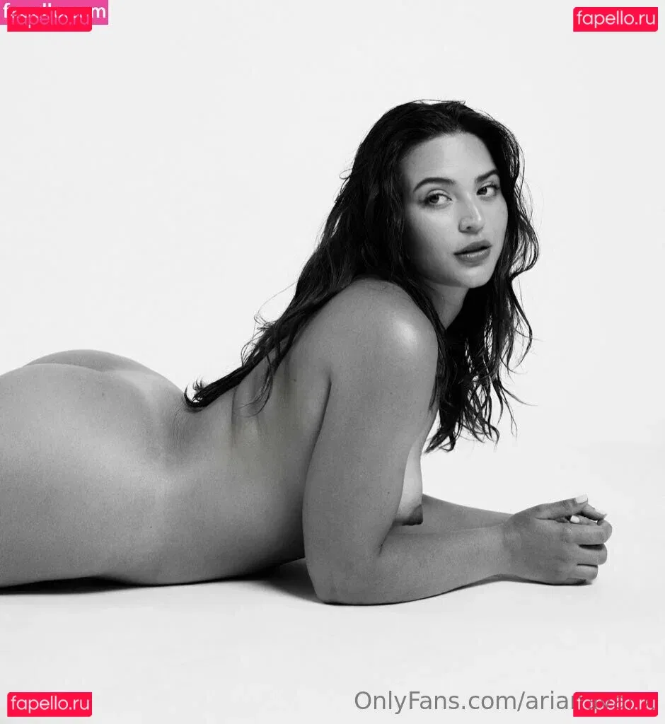 arianavanx Onlyfans Photo Gallery 