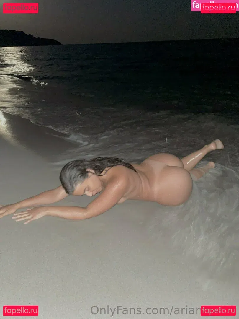 arianavanx Onlyfans Photo Gallery 