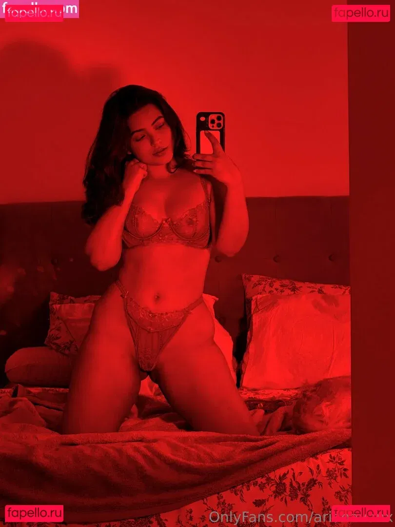 arianavanx Onlyfans Photo Gallery 