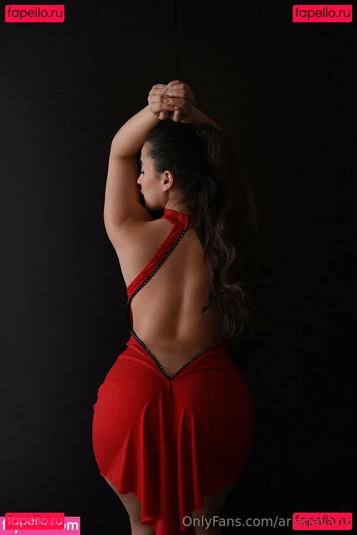 arianavanx Onlyfans Photo Gallery 