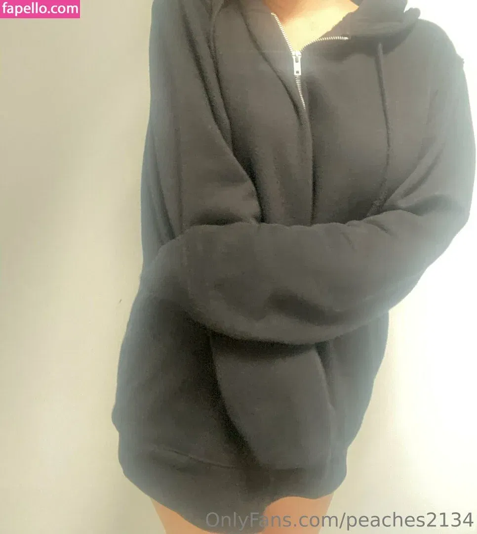peaches2134 Onlyfans Photo Gallery 