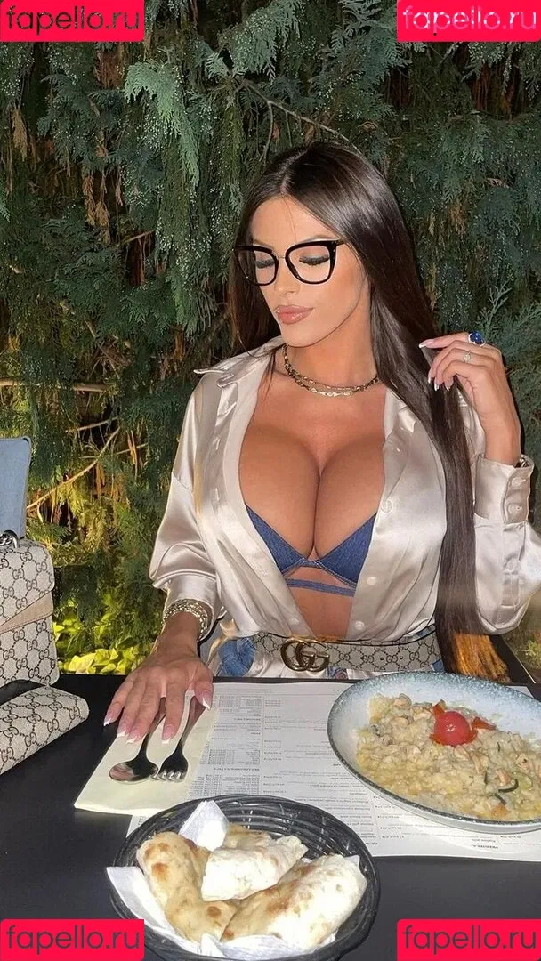 Marija Meglaj Onlyfans Photo Gallery 