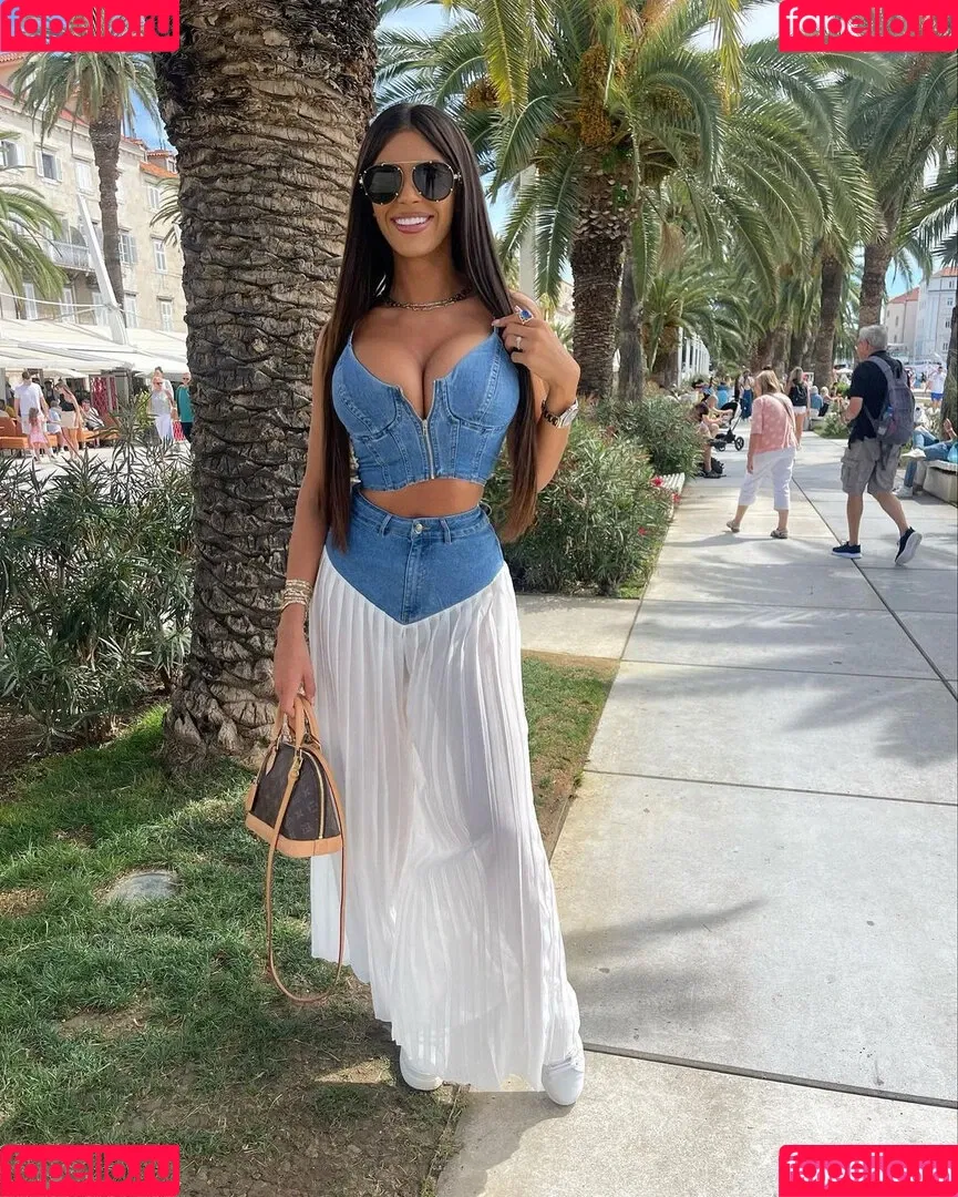 Marija Meglaj Onlyfans Photo Gallery 