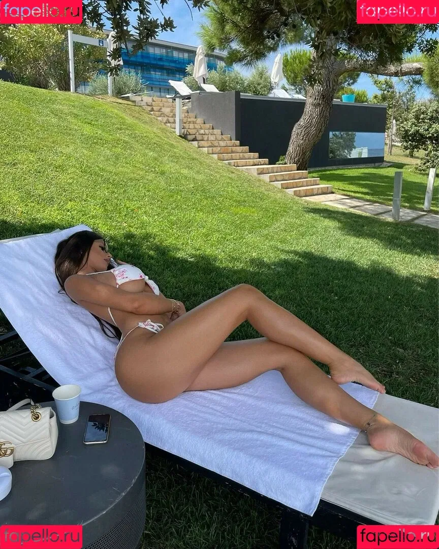 Marija Meglaj Onlyfans Photo Gallery 
