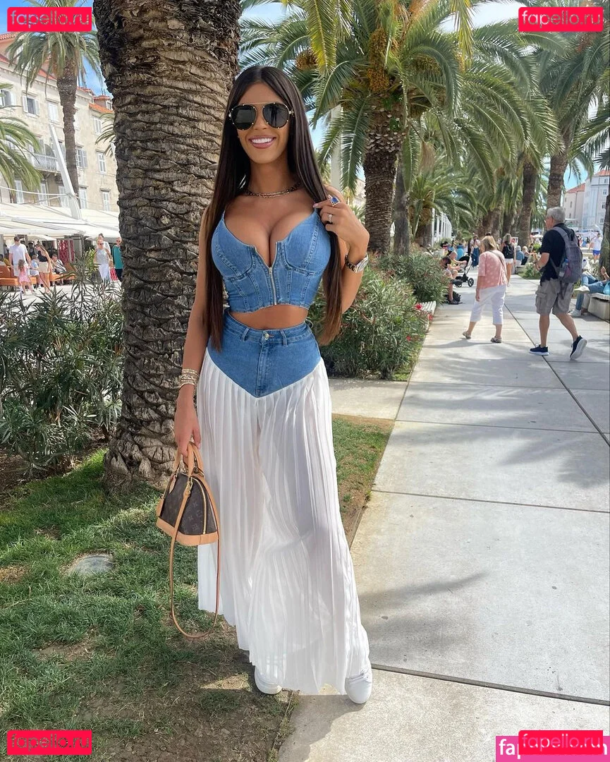 Marija Meglaj Onlyfans Photo Gallery 