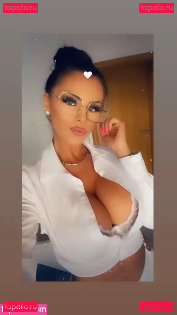 Marija Meglaj Onlyfans Photo Gallery 