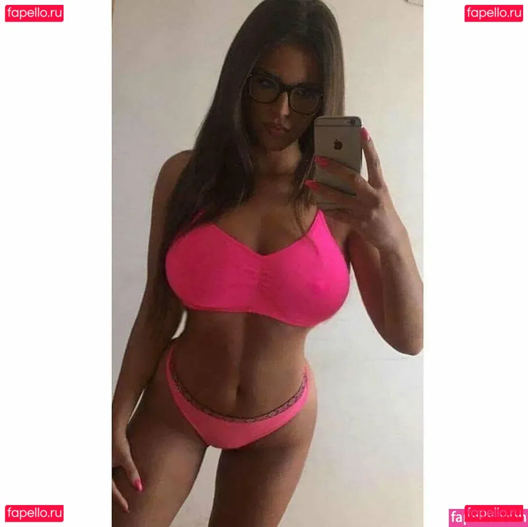 Marija Meglaj Onlyfans Photo Gallery 