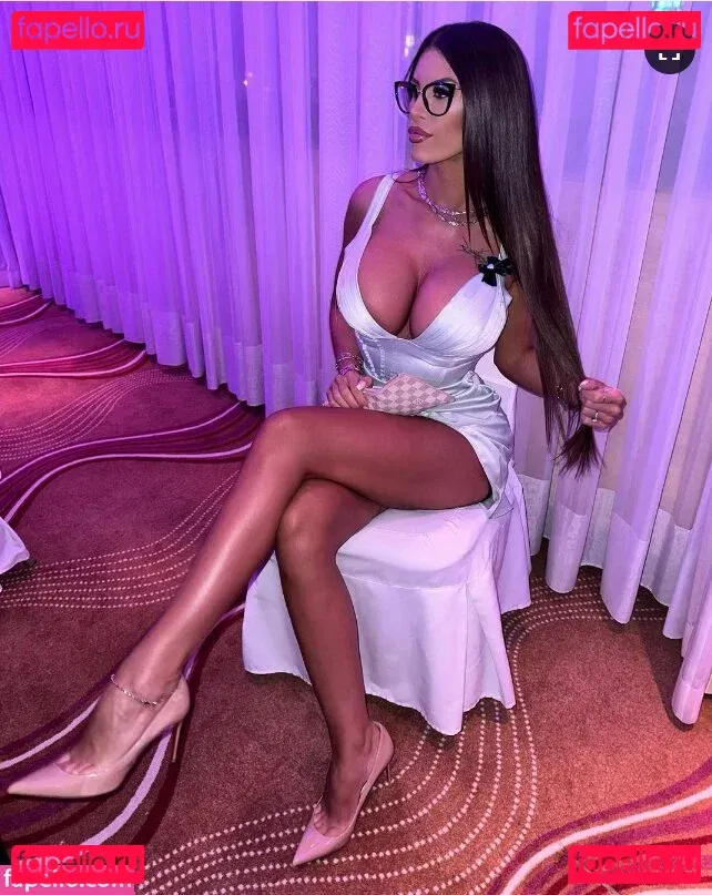 Marija Meglaj Onlyfans Photo Gallery 
