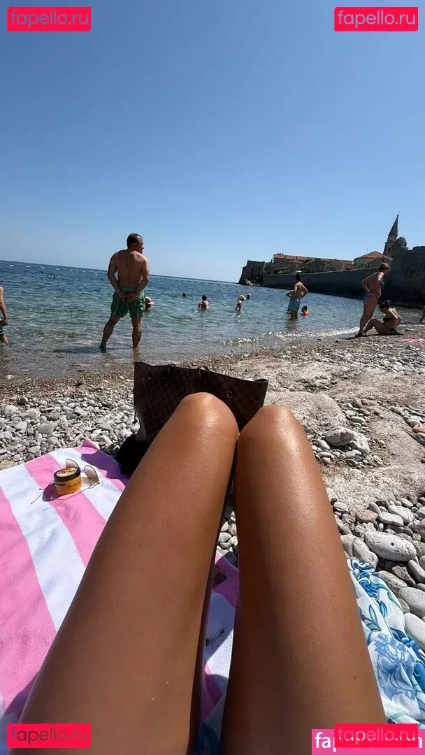 Marija Meglaj Onlyfans Photo Gallery 