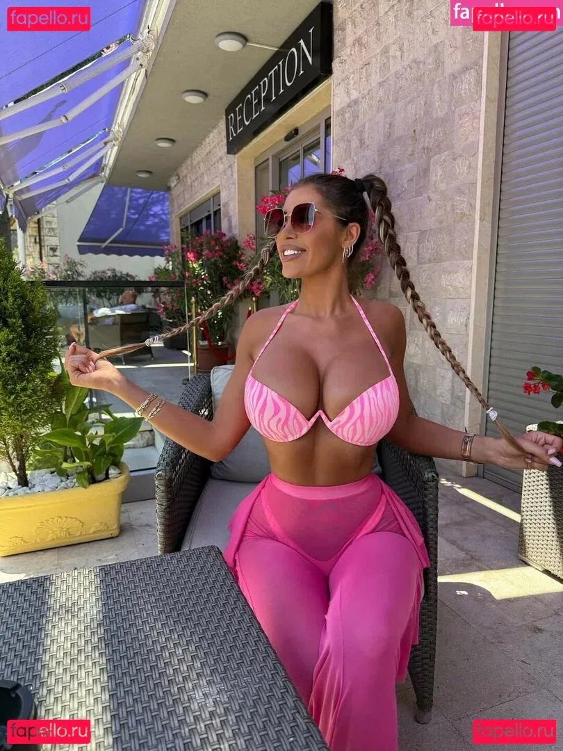 Marija Meglaj Onlyfans Photo Gallery 