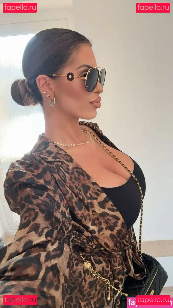 Marija Meglaj Onlyfans Photo Gallery 