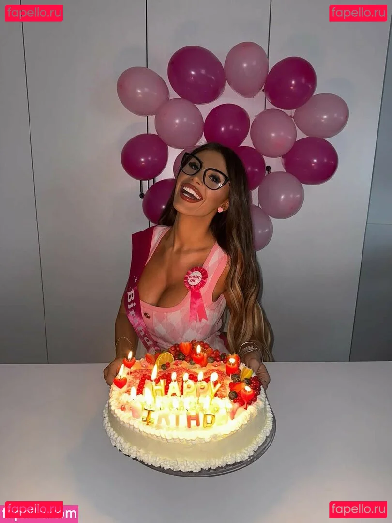 Marija Meglaj Onlyfans Photo Gallery 