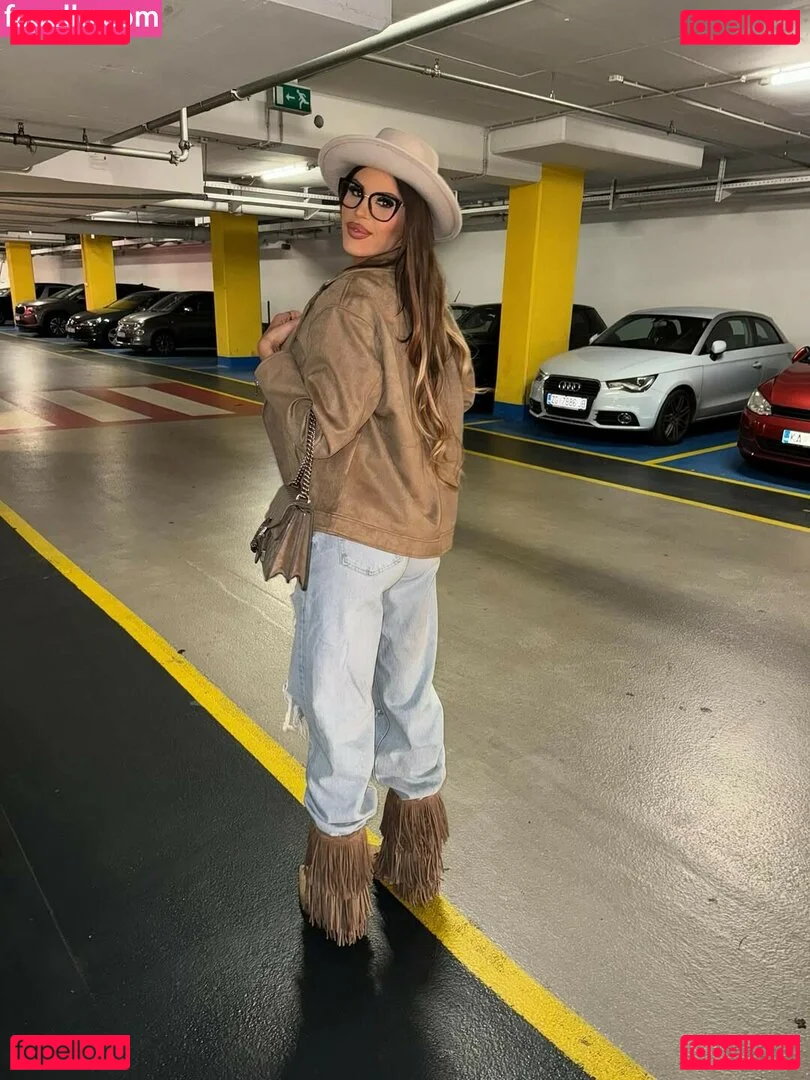 Marija Meglaj Onlyfans Photo Gallery 