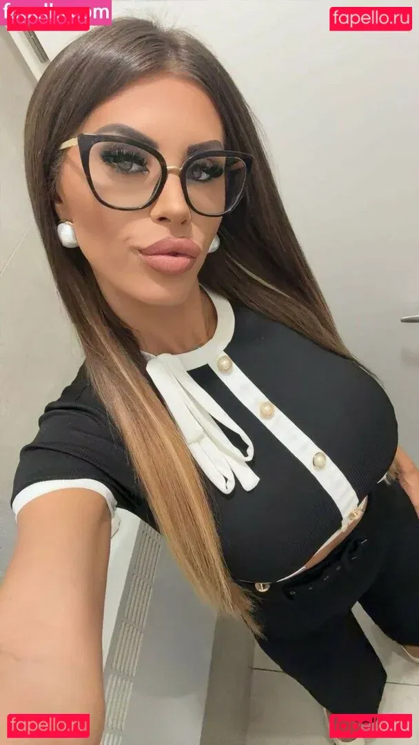 Marija Meglaj Onlyfans Photo Gallery 