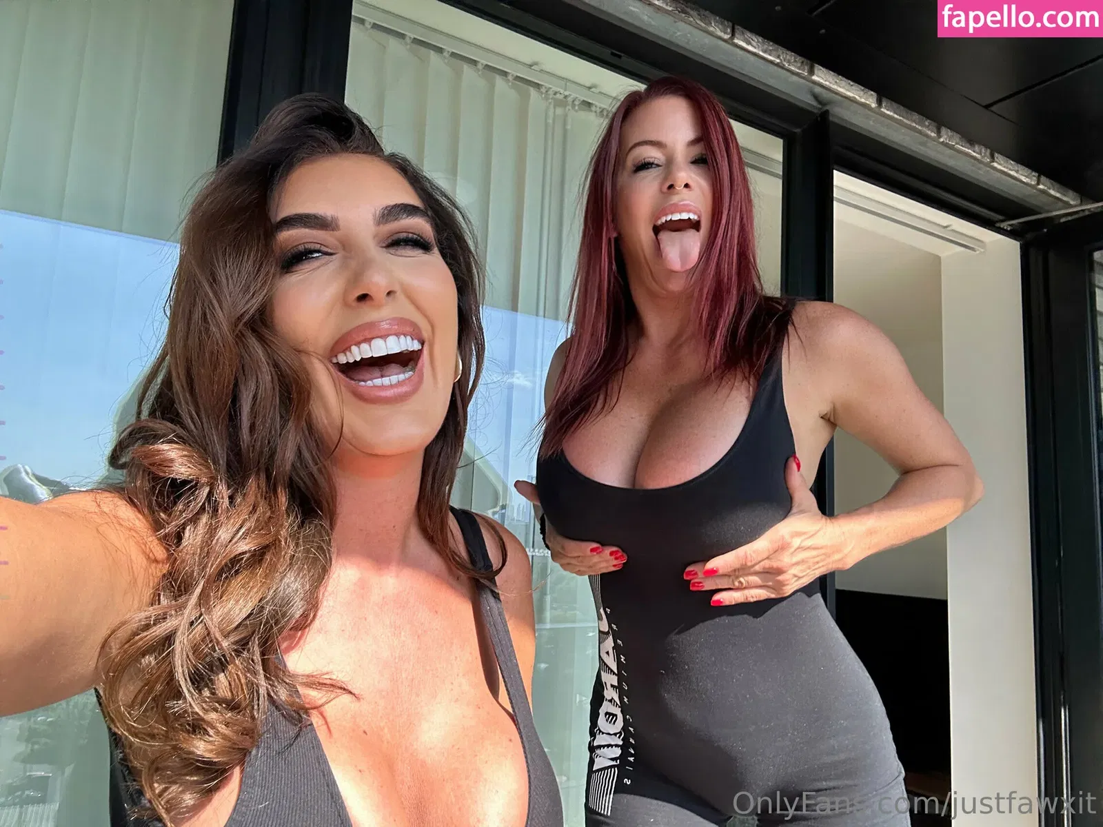 justfawxit Onlyfans Photo Gallery 