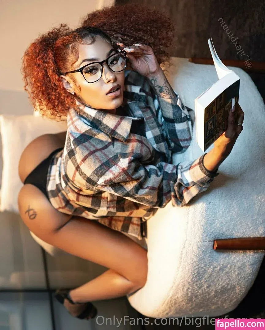 bigflexfargoo Onlyfans Photo Gallery 