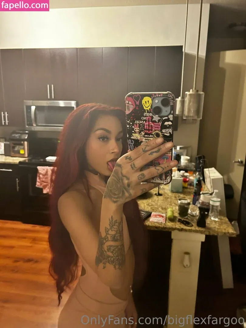 bigflexfargoo Onlyfans Photo Gallery 