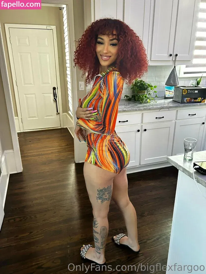 bigflexfargoo Onlyfans Photo Gallery 