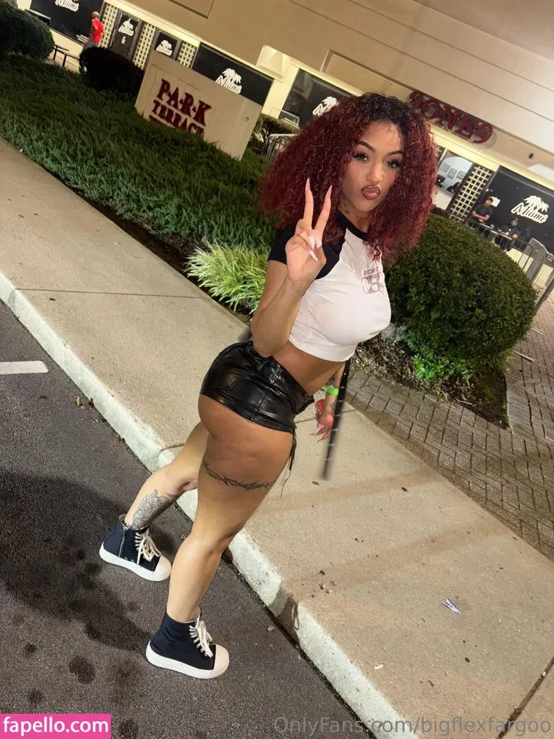 bigflexfargoo Onlyfans Photo Gallery 