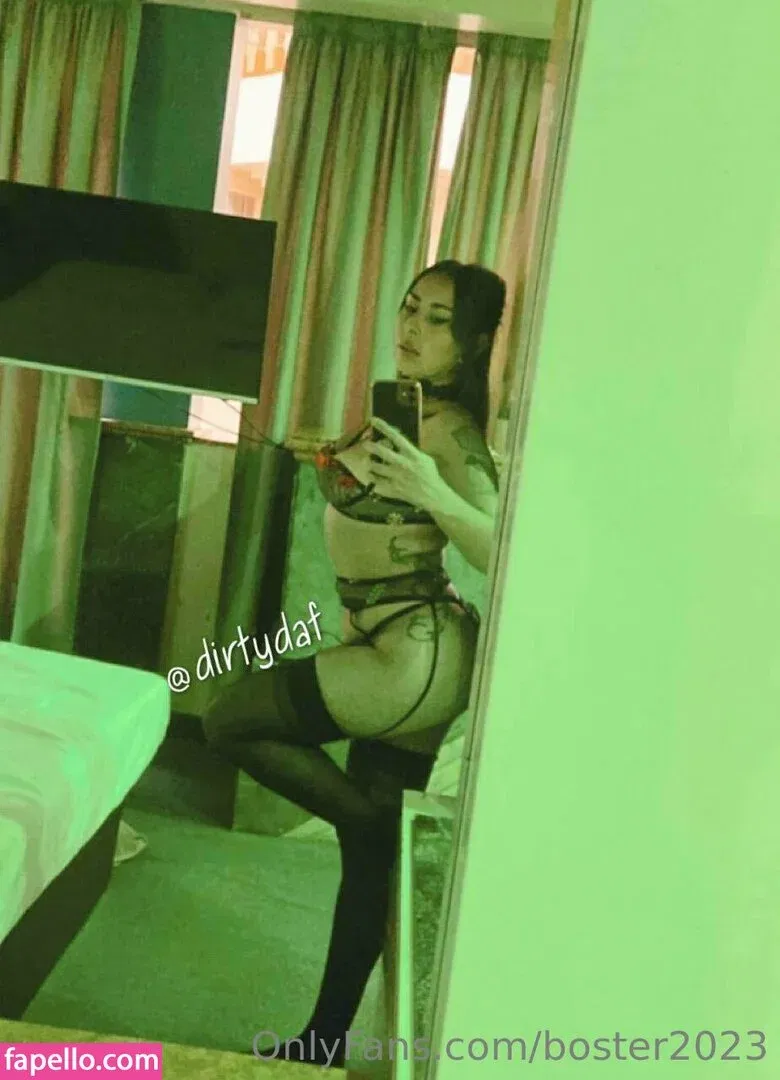 boster2023 Onlyfans Photo Gallery 