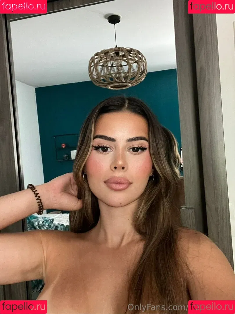 Frenchyleti Onlyfans Photo Gallery 