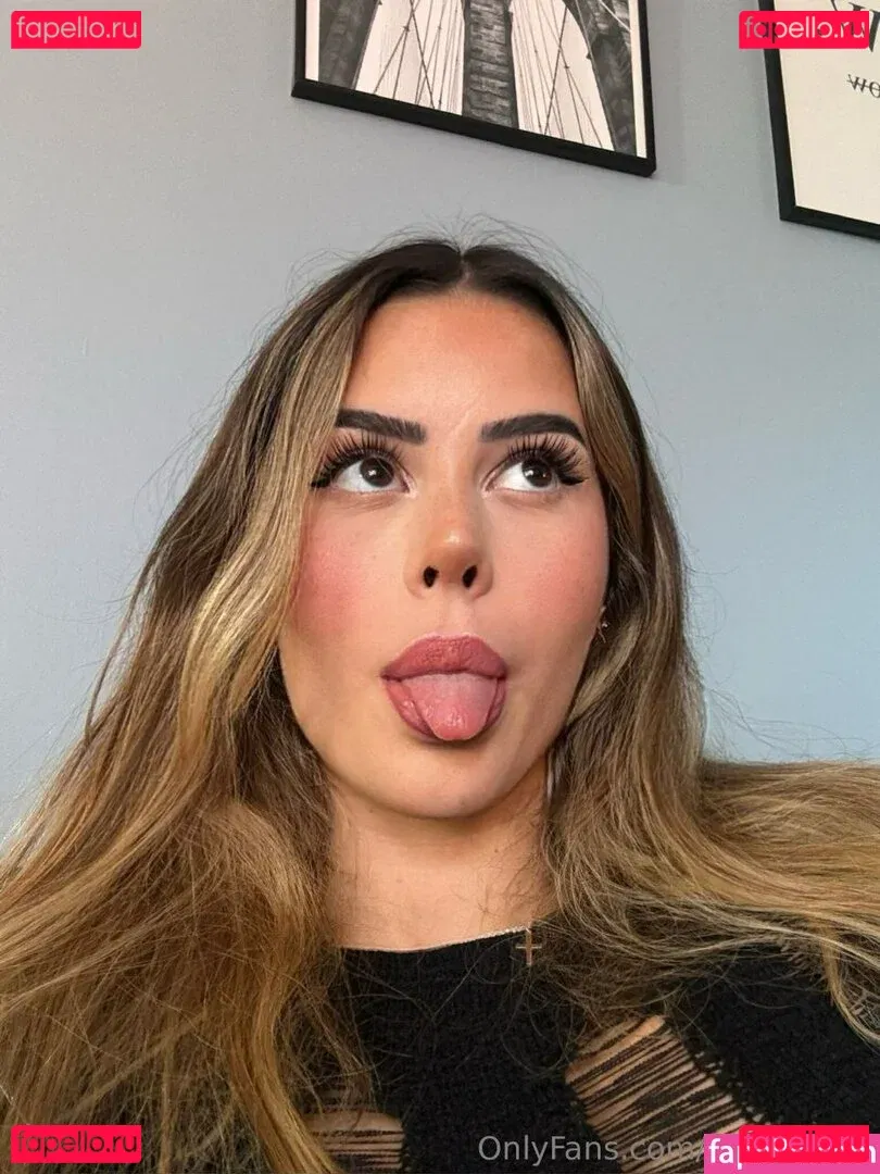 Frenchyleti Onlyfans Photo Gallery 