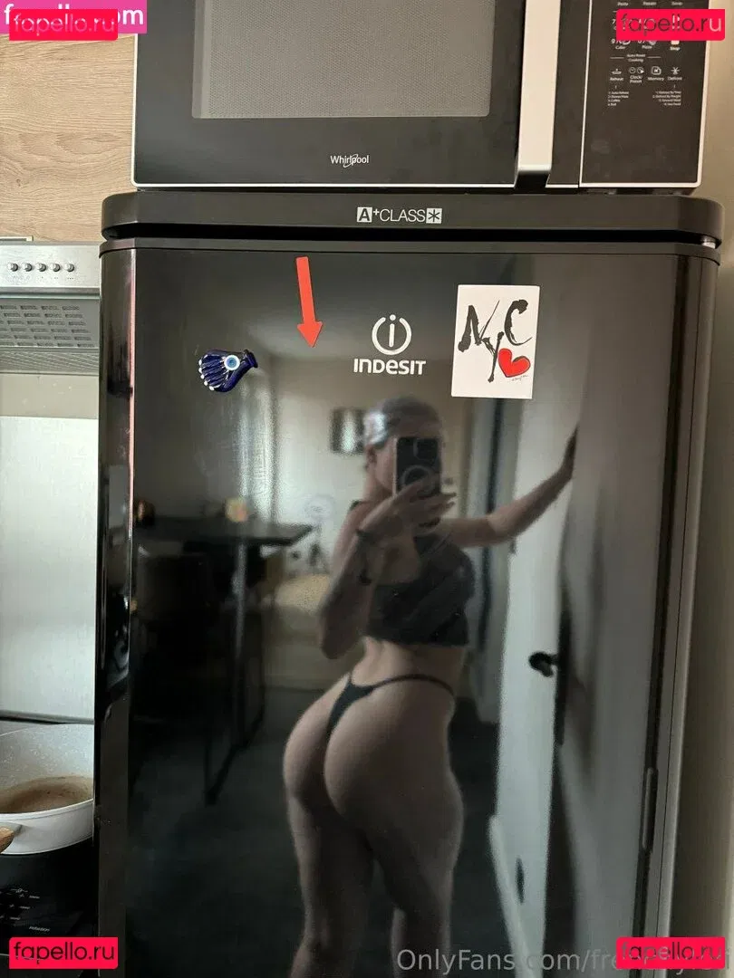 Frenchyleti Onlyfans Photo Gallery 