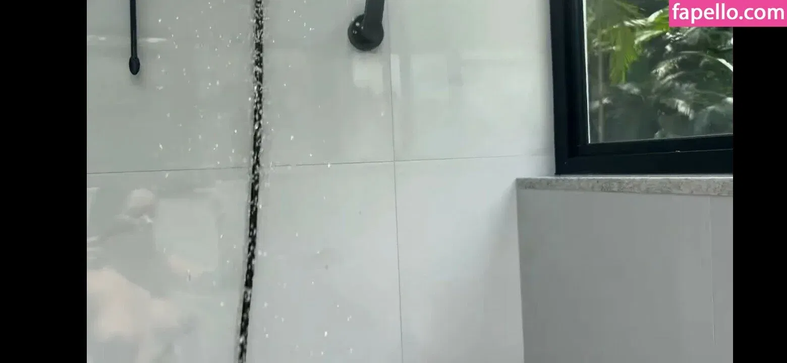 Amanda Curvelo Onlyfans Photo Gallery 