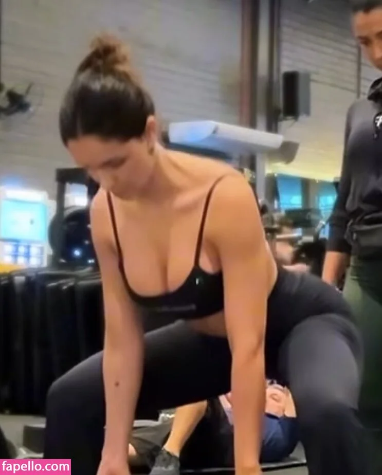 Amanda Curvelo Onlyfans Photo Gallery 