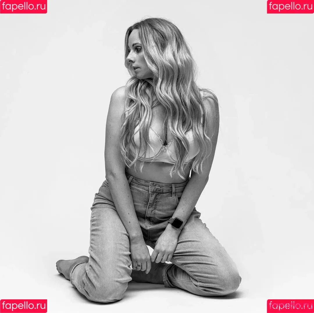 Jacqueline Sparrow Onlyfans Photo Gallery 