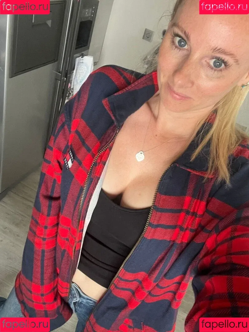 Jacqueline Sparrow Onlyfans Photo Gallery 