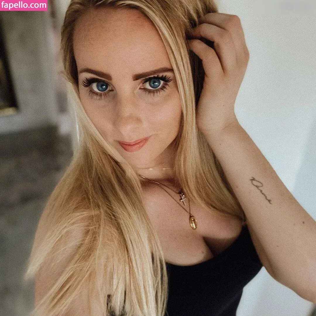Jacqueline Sparrow Onlyfans Photo Gallery 