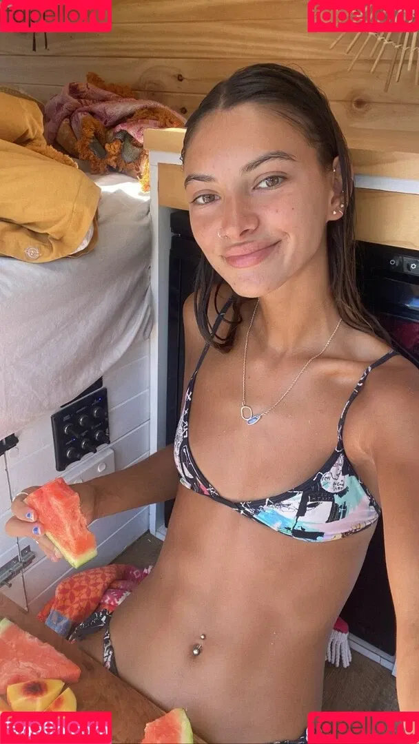 Cass Van Advantures Onlyfans Photo Gallery 