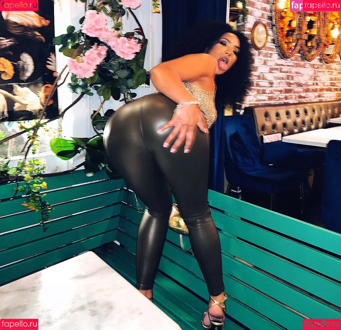 Secret_bombshell Kriz Onlyfans Photo Gallery 